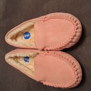 Pink Faux Suede Slippers by Floopi - Sz. 9